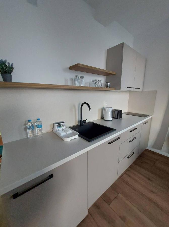 Nautica Apartments&Studios เปสตานิ ภายนอก รูปภาพ